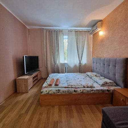 Апартаменты В Центре На Гагарина Dněpropetrovsk Exteriér fotografie