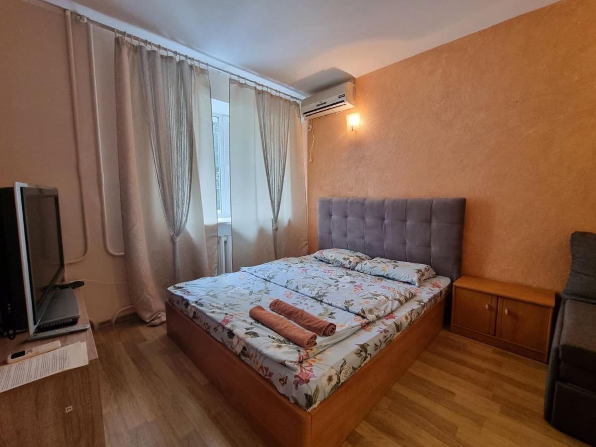 Апартаменты В Центре На Гагарина Dněpropetrovsk Exteriér fotografie