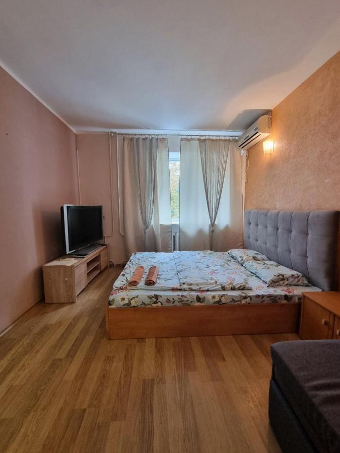 Апартаменты В Центре На Гагарина Dněpropetrovsk Exteriér fotografie